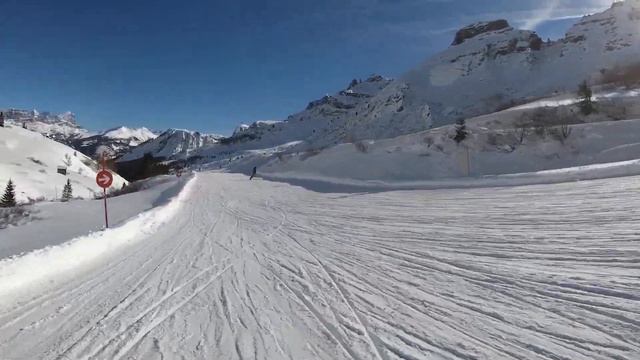 Sella Ronda, Italy | Red 6 | Piste View смотреть онлайн