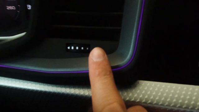 VISTA RÁPIDA A1 S LINE 2021 EN TU AUDI CON ROY смотреть онлайн