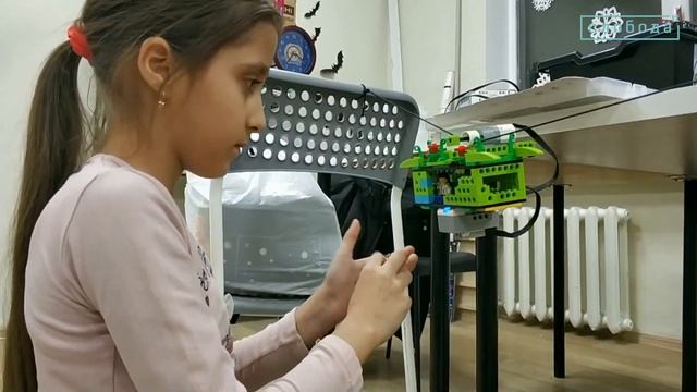 Канатная дорого в Слобода IT | Cable car with Lego WeDo 2.0 смотреть онлайн