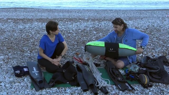 "Пляжная сумка" инструктора по фридайвингу. Что мы берем с собой на море? смотреть онлайн