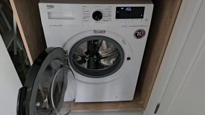 Стиральная машина Beko WSPE6H616W