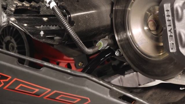 Titan Transmission Fluid Change - Polaris Snowmobiles смотреть онлайн