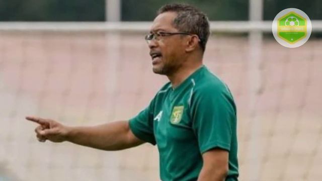 Bukan Pratama Arahan dan Alfeandra Dewangga, Pemain Persebaya Ini Lebih Diakui Sepak Bola Dunia смотреть онлайн
