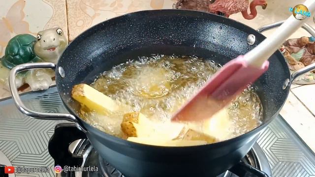 CHICKEN STEAK SPECIAL ALA DAPUR CELLIA - SIMPLE DAN PASTI ENAK! смотреть онлайн