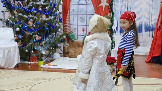 "Снежная королева" новогодний утренник смотреть онлайн