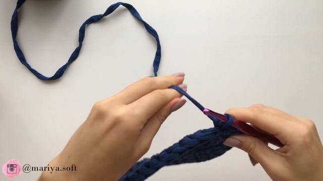 СУМОЧКА ИЗ ТРИКОТАЖНОЙ ПРЯЖИ крючком смотреть онлайн