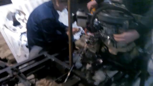 Первый запуск мотора. Это ЗАЗ 4 цилиндра 50 л.с. смотреть онлайн