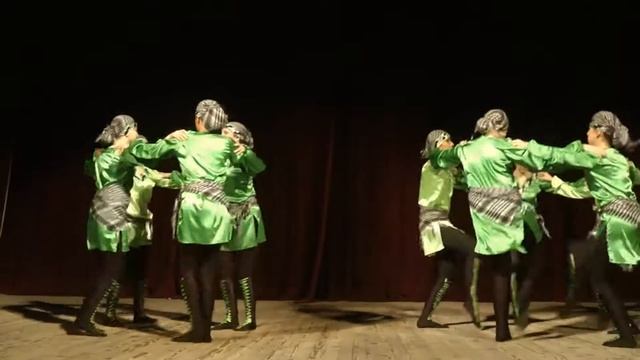 Школа восточных искусств EastWay и школа восточного танца "Райда" .Дабка. смотреть онлайн