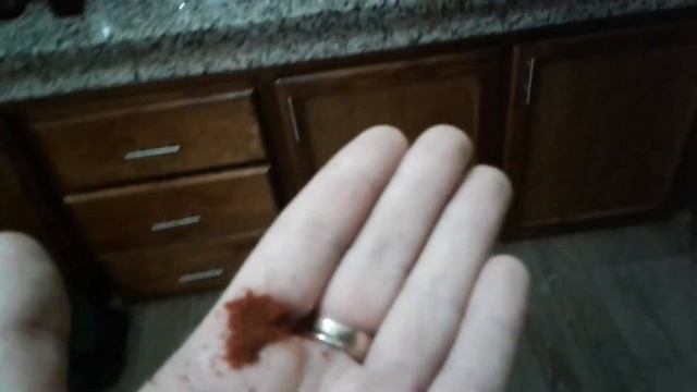 Порез. Как остановить кровь в домашних условиях. Лайфхак от Шарифа. смотреть онлайн