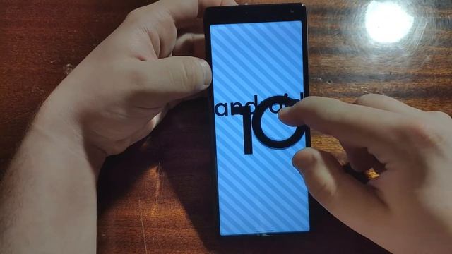 Sony Xperia 10 / Обзор 