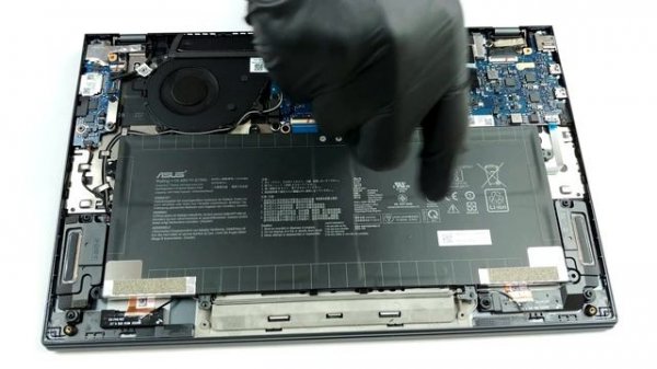 ?️ ASUS ZenBook 14 UX425 - disassembly and upgrade options