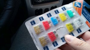 Не работает магнитола и прикуриватель на машине Рено Логан Что Делать