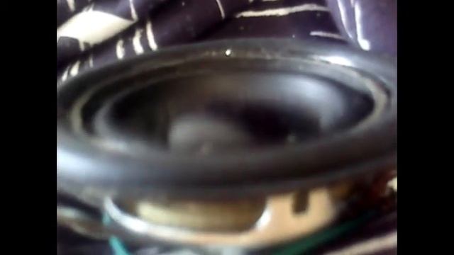 спалил маленький динамик от блютуз колонки смотреть онлайн