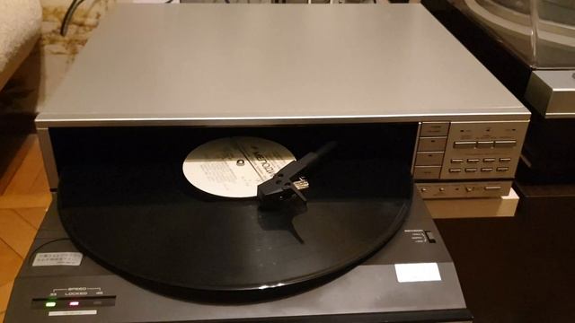 Автоматический проигрыватель виниловых пластинок #Pioneer PL-88FS смотреть онлайн