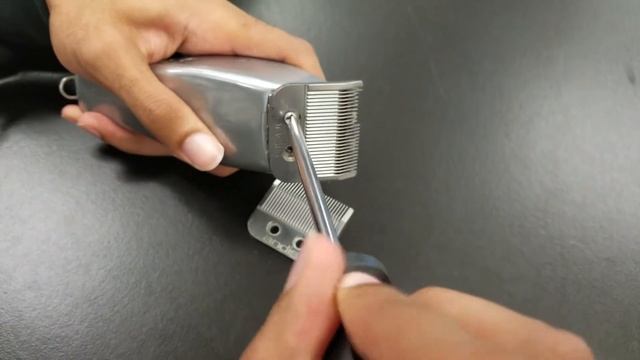 Andis Masters and Fade Masters Blade Replacement смотреть онлайн