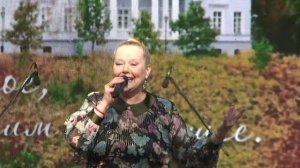 Людмила Сенчина.Полевые цветы.