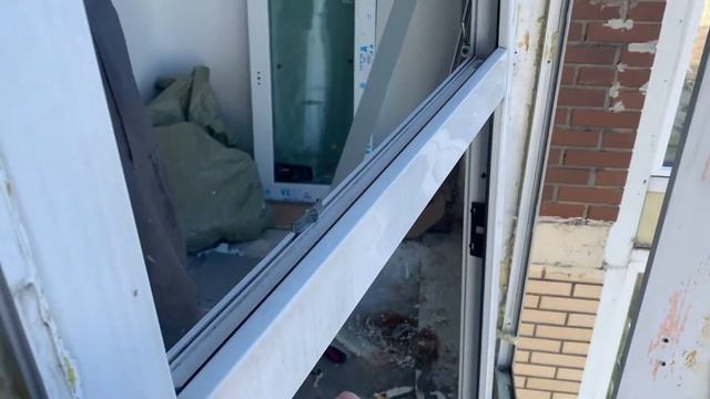 Замена холодного остекления на теплое.Устанение протечки фасадного остекления. Поможет ли герметик? смотреть онлайн