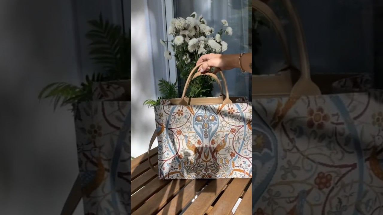 Что же в сумке у дизайнера интерьера? #девушка #обзорсумки #обзор #дизайн #дизайнинтерьера #сумка смотреть онлайн
