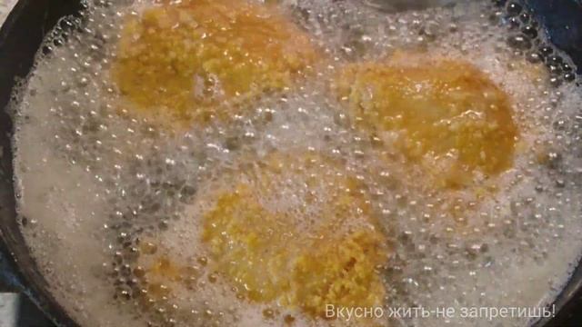 СОЧНАЯ КУРИЦА В СУХАРЯХ / Juicy Bread Chicken смотреть онлайн