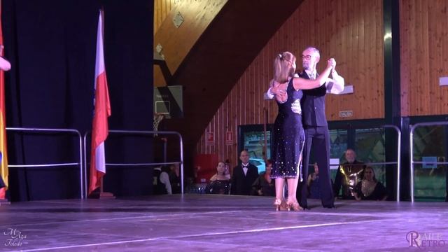 3 Baile Retro Torrelavega 2023 Categoria 60 a 68 Tango D 15 16 смотреть онлайн