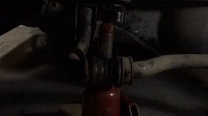 ПРАДО 150: замена задних втулок стабилизатора с KDSS