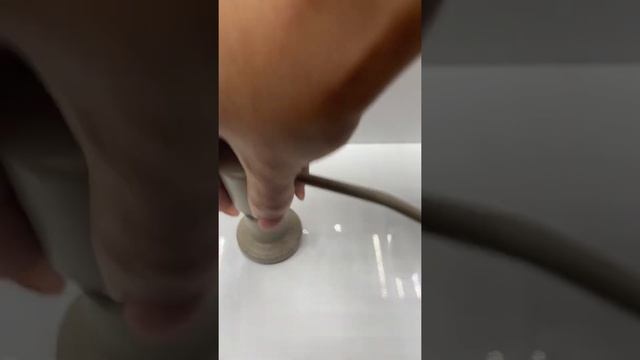 Дозатор для жидкого мыла врезной, бежевый смотреть онлайн