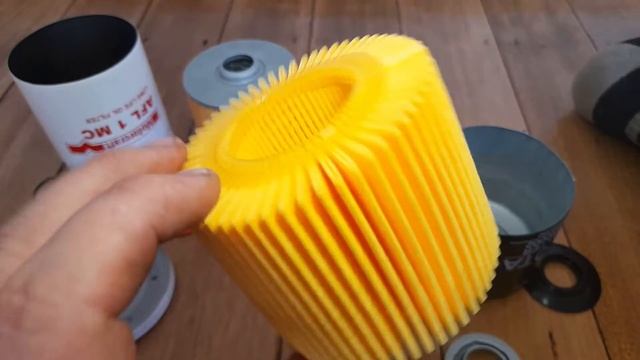 Toyota 90915-40002 Vs. Ford Motorcraft AFL1MC (Australian FL-1A). OEM Z9 Equivalents Battle It Out