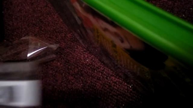 Unboxing Trivial Pursuit Unhinged (Xbox) смотреть онлайн