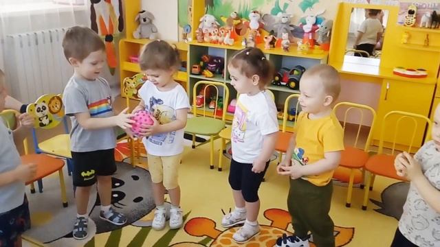 Сиреневая (средняя группа). Приветствие смотреть онлайн