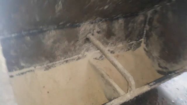 Бункерная кормушка для свиней своими руками смотреть онлайн