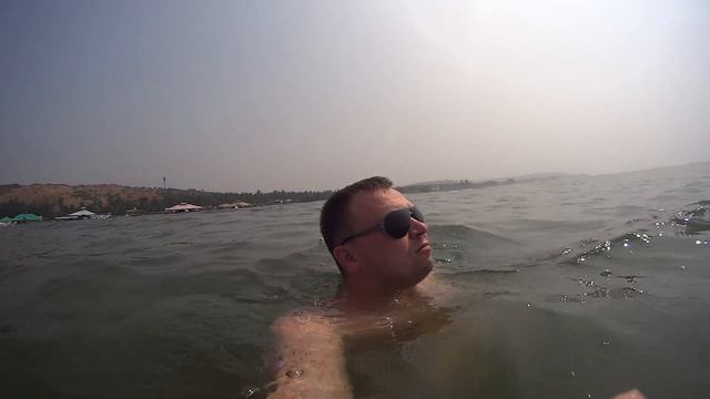 Кафе End of the world. Какое в Индии море. смотреть онлайн