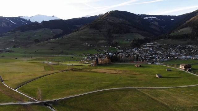 Drone Sunset in Piesendorf, Austria - April 2018 смотреть онлайн