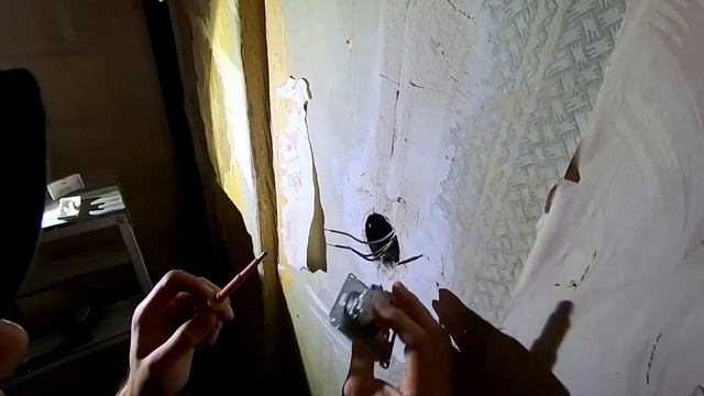 КАК УСТАНОВИТЬ ДВУХКЛАВИШНЫЙ ВЫКЛЮЧАТЕЛЬ (Schneider Electric GLOSSA) смотреть онлайн