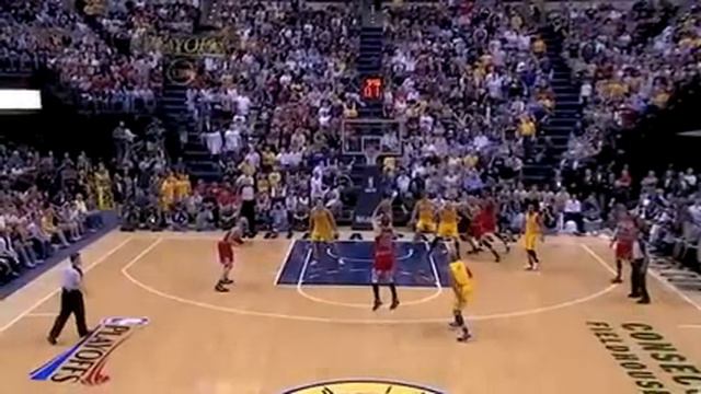 Indiana Pacers Vs Chicago Bulls - Game 4 - 23/04/2011
