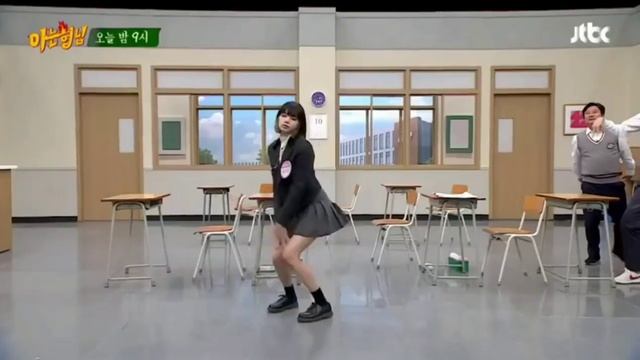 Blackpink Lisa танец краба смотреть онлайн