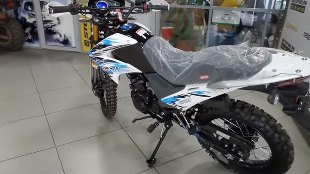 Мотоцикл MotoLand Кросс ENDURO ST 250 смотреть онлайн