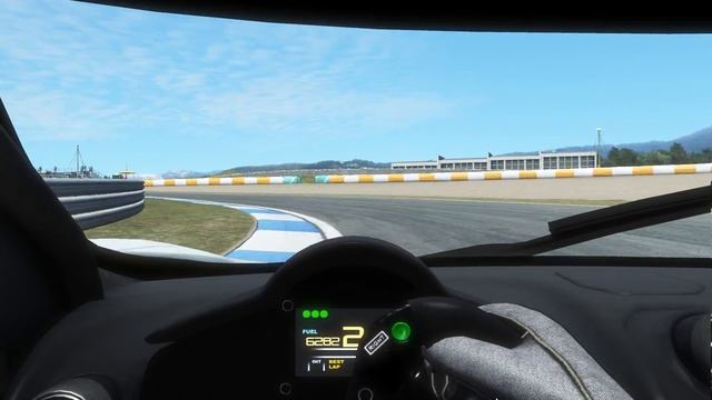 rFactor 2 - Estoril GT - McLaren 650S GT3 - 1.33.955 смотреть онлайн