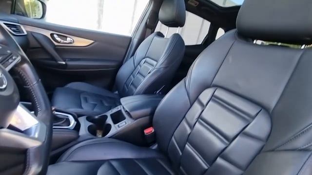 NISSAN Qashqai 1.6 dCi 2WD Tekna+ смотреть онлайн