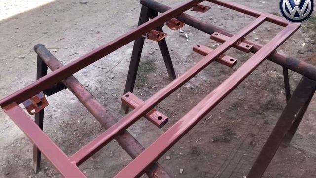 Установка сидений второго ряда WV Tiguan в WV Сaddy смотреть онлайн