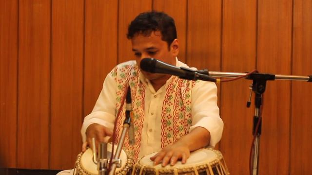Mayookh Bhaumik - Tabla Solo at Pt. Shankar Ghosh Tabla Foundation || Shuruwat || Kaida Ang Gat смотреть онлайн