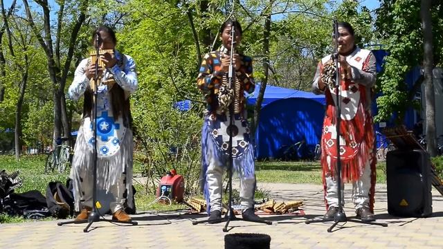 Ейск. Индейцы из Эквадора смотреть онлайн