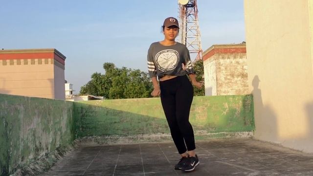 TAKI TAKI RUMBA (part 1) смотреть онлайн