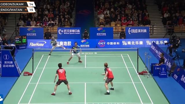 WHEN THE MINIONS WERE HUMILIATED - BADMINTON TRICKSHOTS 2021 смотреть онлайн