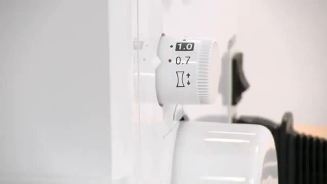 Brother CV3550 Coverhem Instructional Video смотреть онлайн