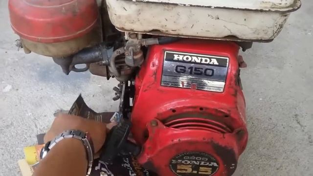 Antique Boat Engine - Longtails Boat Engine With Honda G150.