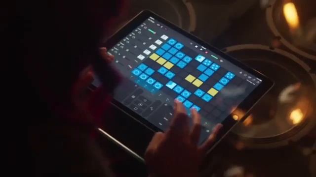 Новый iPad Pro 9.7 дюйма смотреть онлайн
