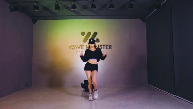 나다 ( NADA ) - '내 몸 ( My Body )' 커버댄스ㅣ Cover Dance by DAARO [ Wave Monster ] смотреть онлайн