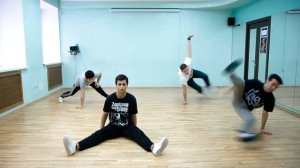 Брейк Данс обучалка ФЛАЙ