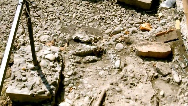 Мой вариант опалубки для подпорных стенок и ступенек.