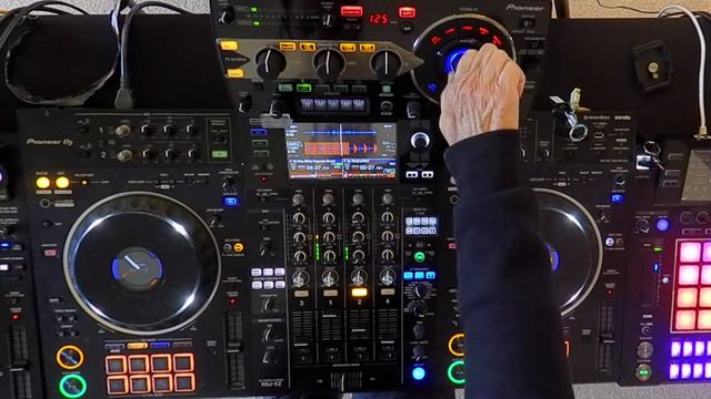 Just got a Pioneer DJ RMX-1000 and IT IS AWESOME!!! (FEB 2022) смотреть онлайн